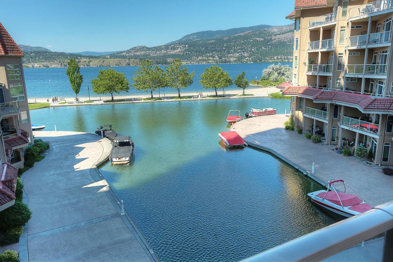 Sunset Waterfront Resort By Kelownacondorentals Exteriör bild