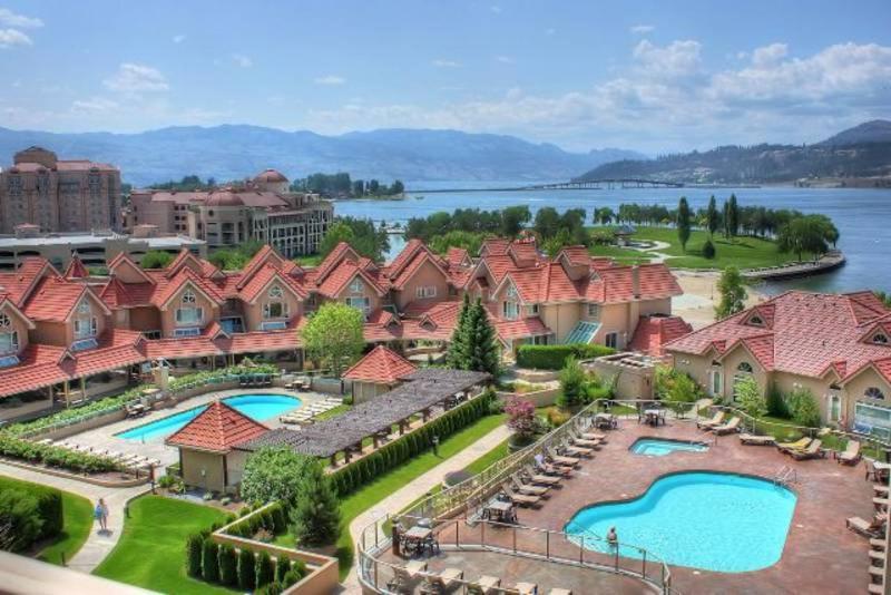 Sunset Waterfront Resort By Kelownacondorentals Exteriör bild
